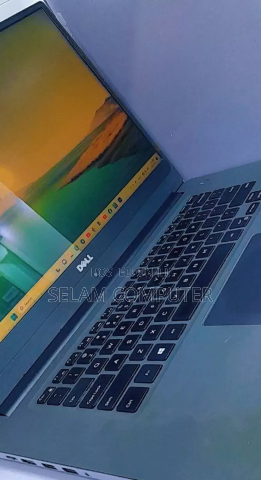 New Laptop Apple MacBook Air 2013 4GB Intel Core I5 SSD 128GB