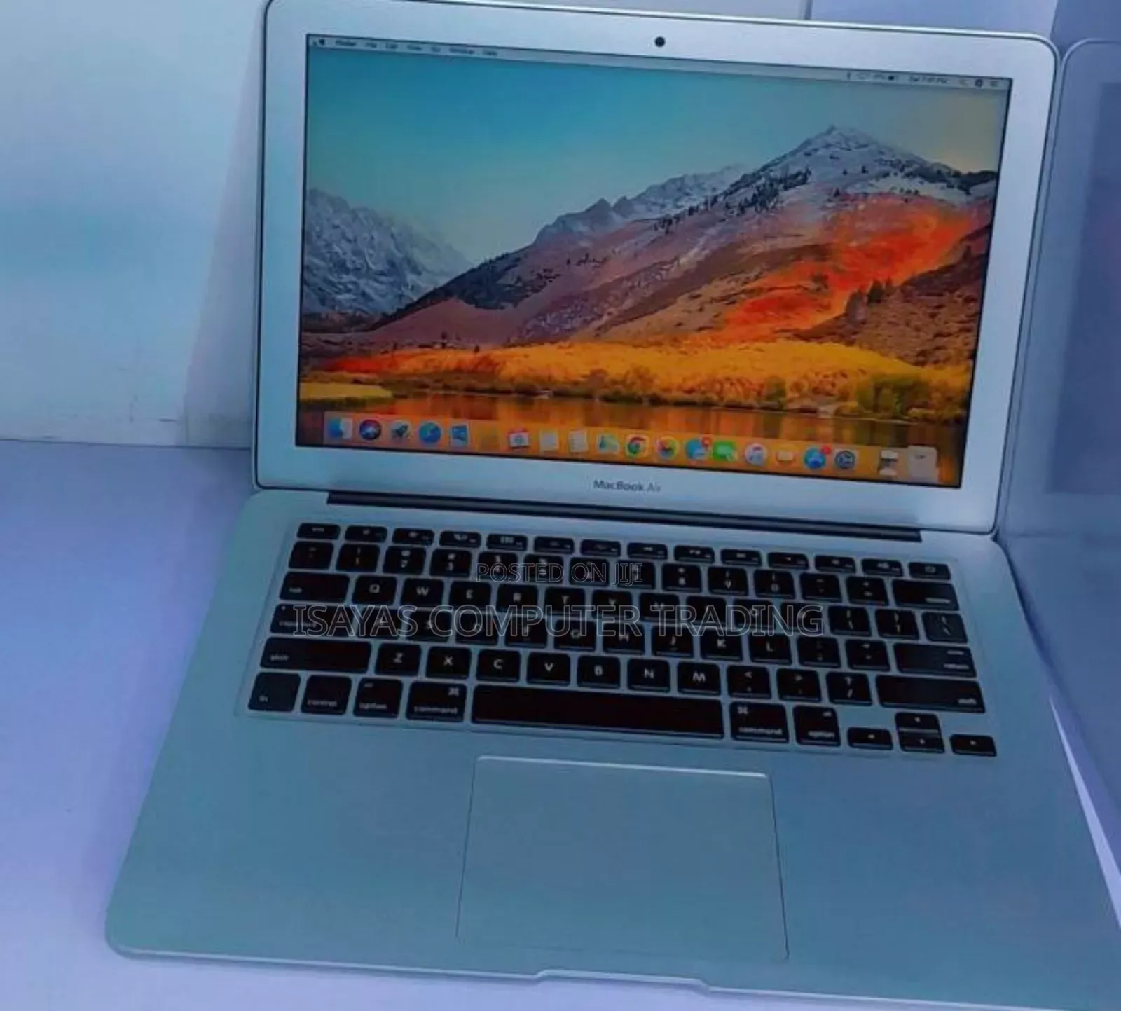 New Laptop Apple MacBook Air 2013 4GB Intel Core I5 SSD 128GB