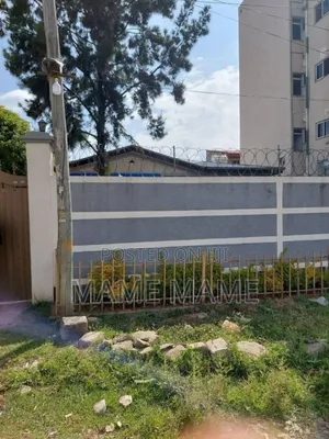 4bdrm House in Addis Abeba, Bole for sale