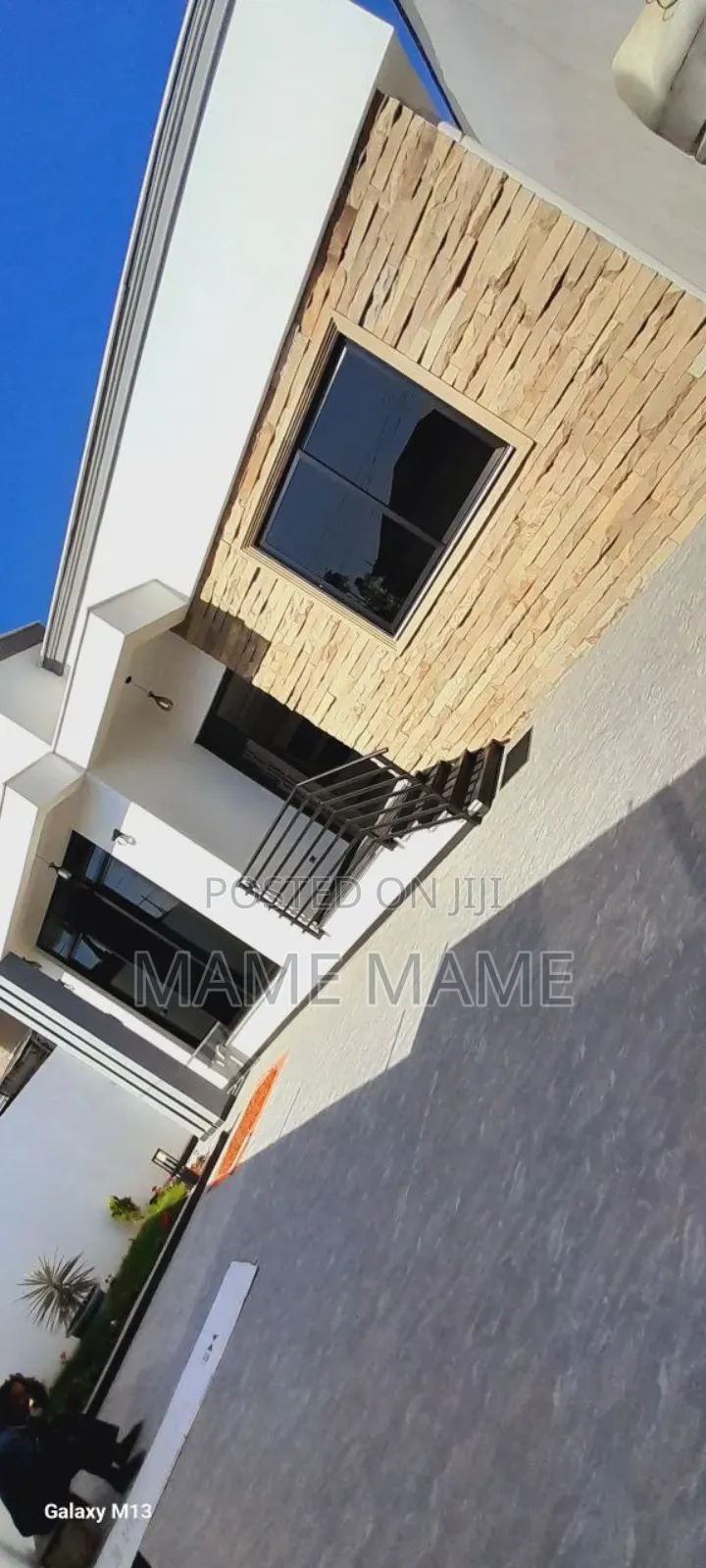 5bdrm House in Addis Abeba, Bole for sale