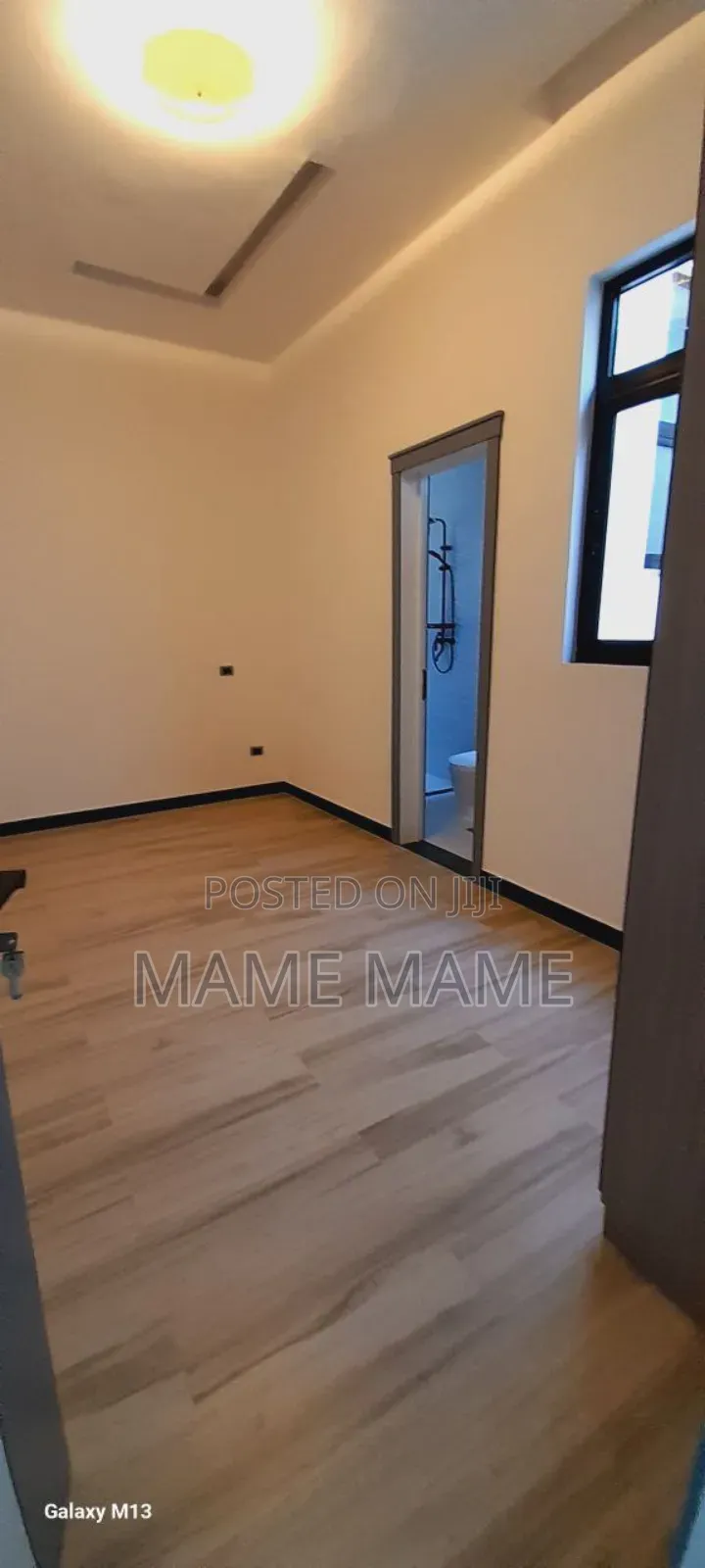 5bdrm House in Addis Abeba, Bole for sale