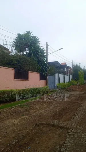 4bdrm House in Addis Abeba, Bole for sale
