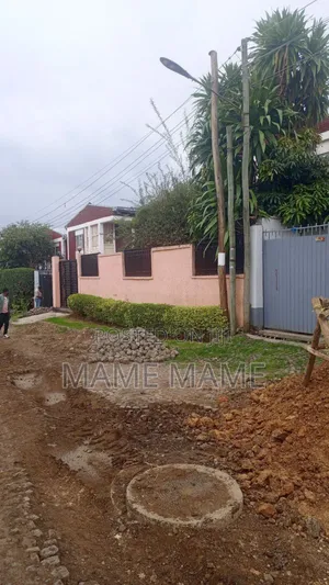 4bdrm House in Addis Abeba, Bole for sale