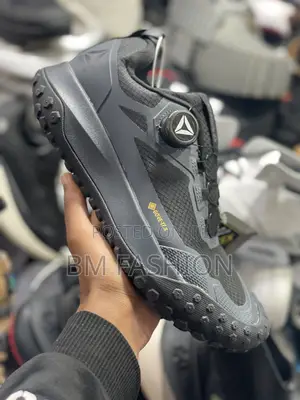 Photo - Reebok Hiking Men’S Strengthened Sneakers Black