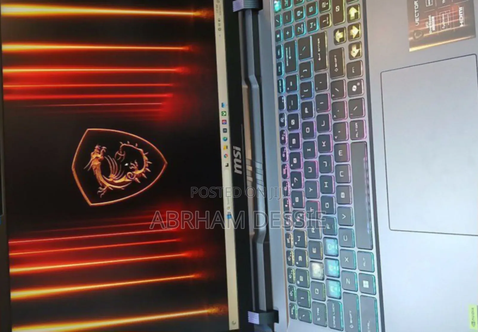 New Laptop MSI Vector 16 HX AI A2XWIG 16GB Intel Core Ultra 7 SSD 1T