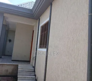 Furnished 3bdrm Villa in Bole for sale