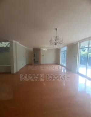 5bdrm House in Addis Abeba, Bole for sale