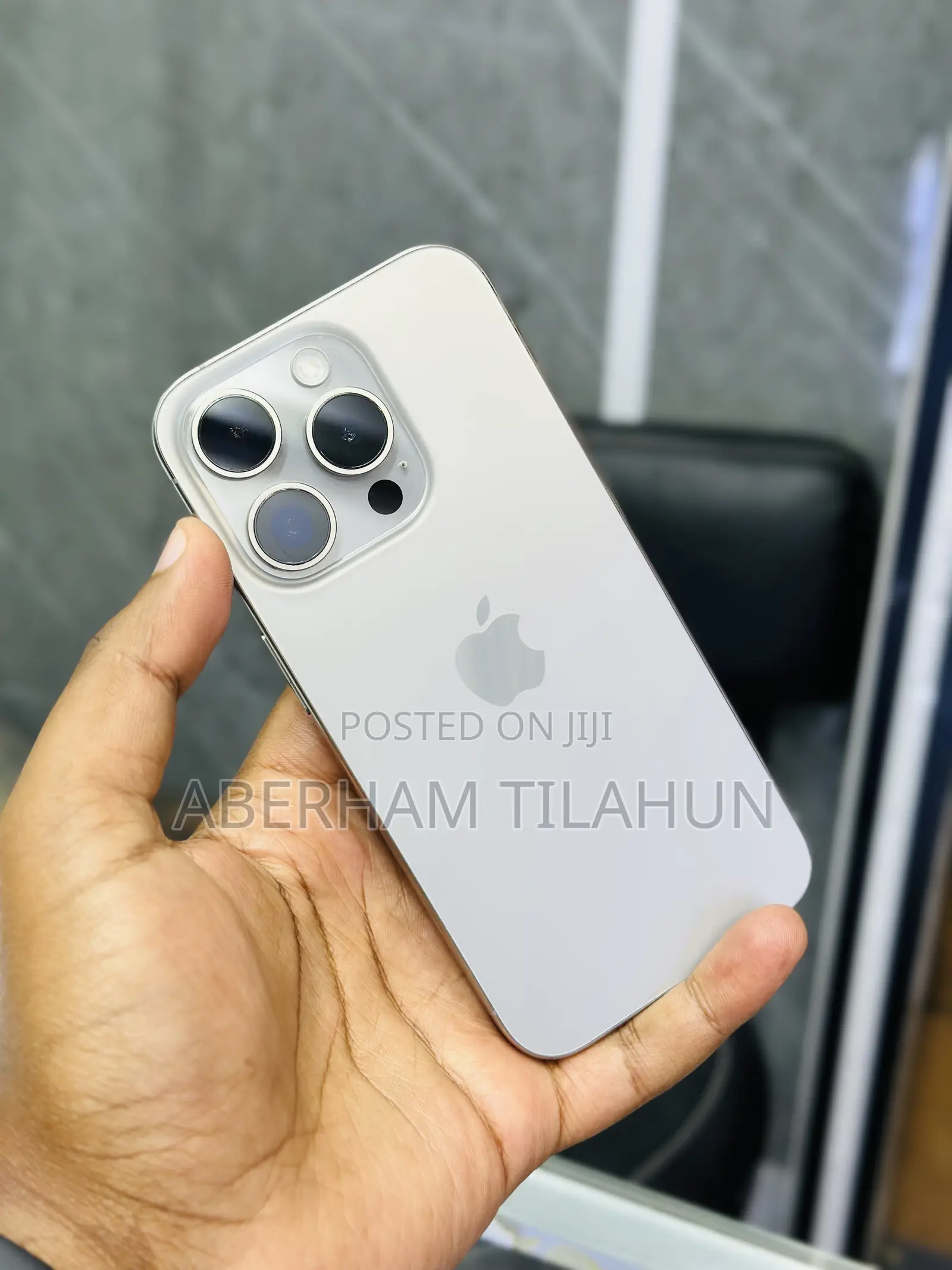 Apple iPhone 15 Pro 128 GB Silver
