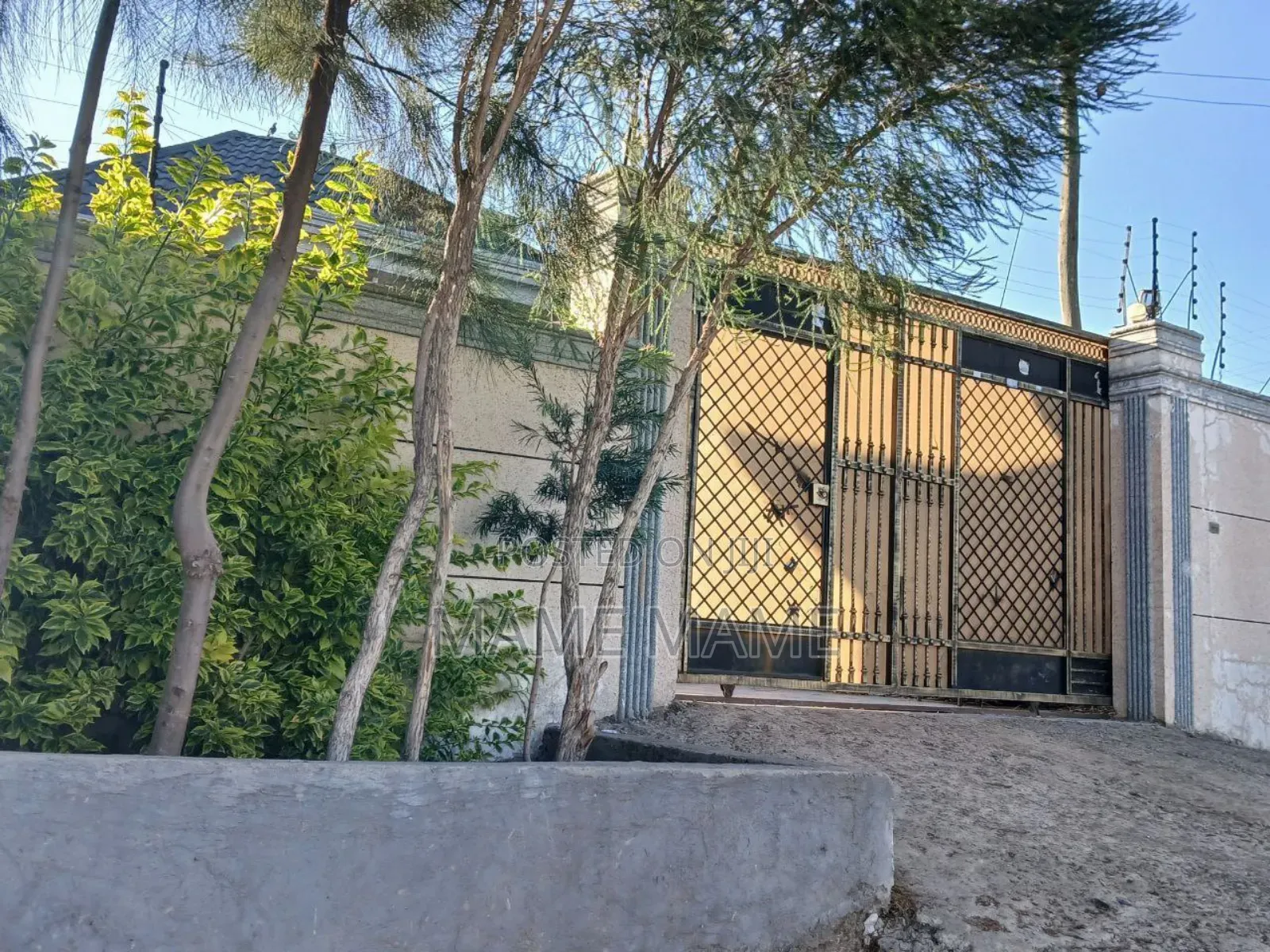 5bdrm Villa in Addis Abeba, Bole for sale