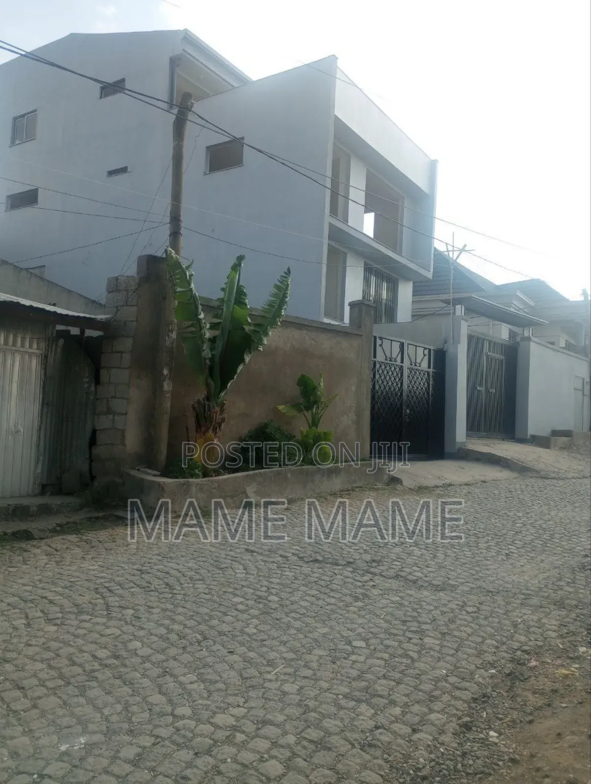 6bdrm House in Addis Abeba, Bole for sale