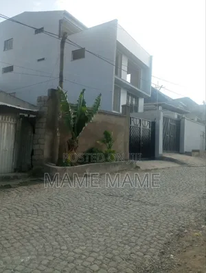 Photo - 6bdrm House in Addis Abeba, Bole for sale