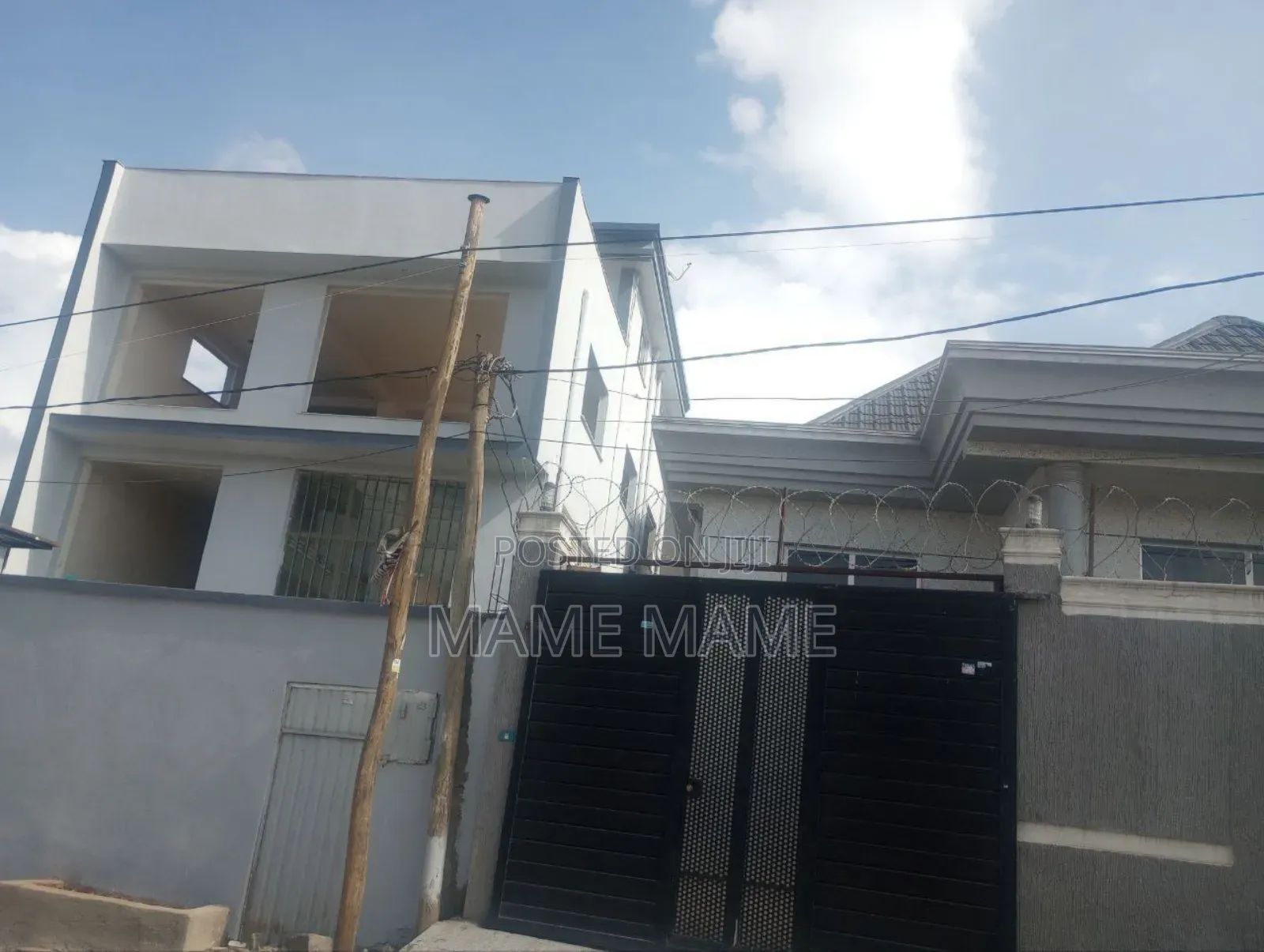 6bdrm House in Addis Abeba, Bole for sale
