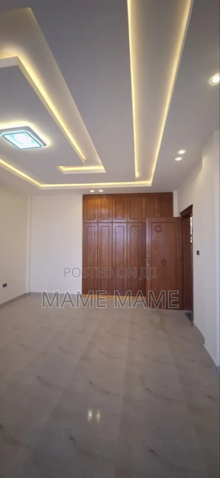 8bdrm House in Addis Abeba, Bole for sale