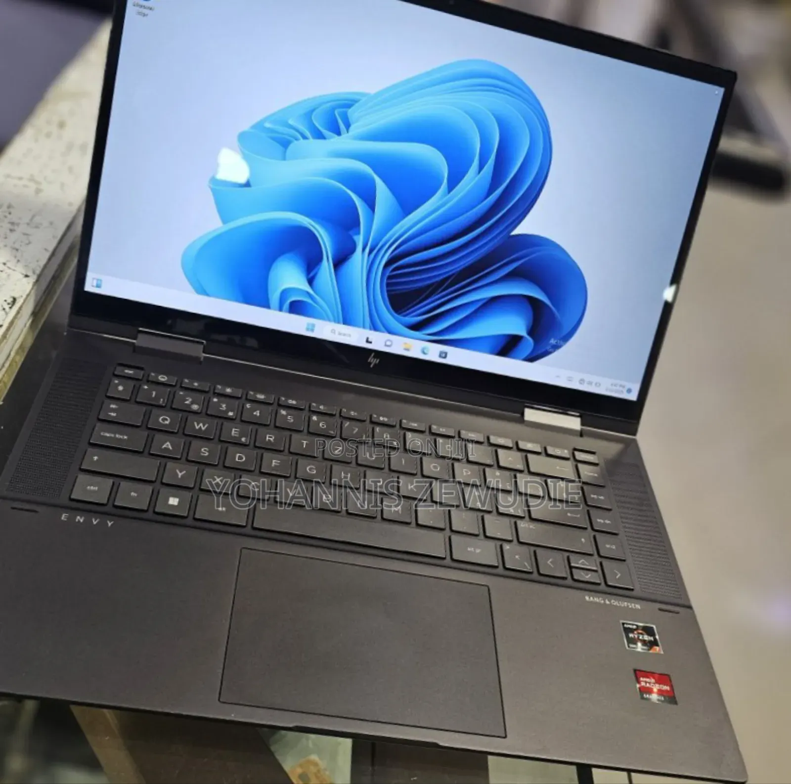 New Laptop HP Envy 15t 16GB AMD Ryzen 7 SSD 512GB