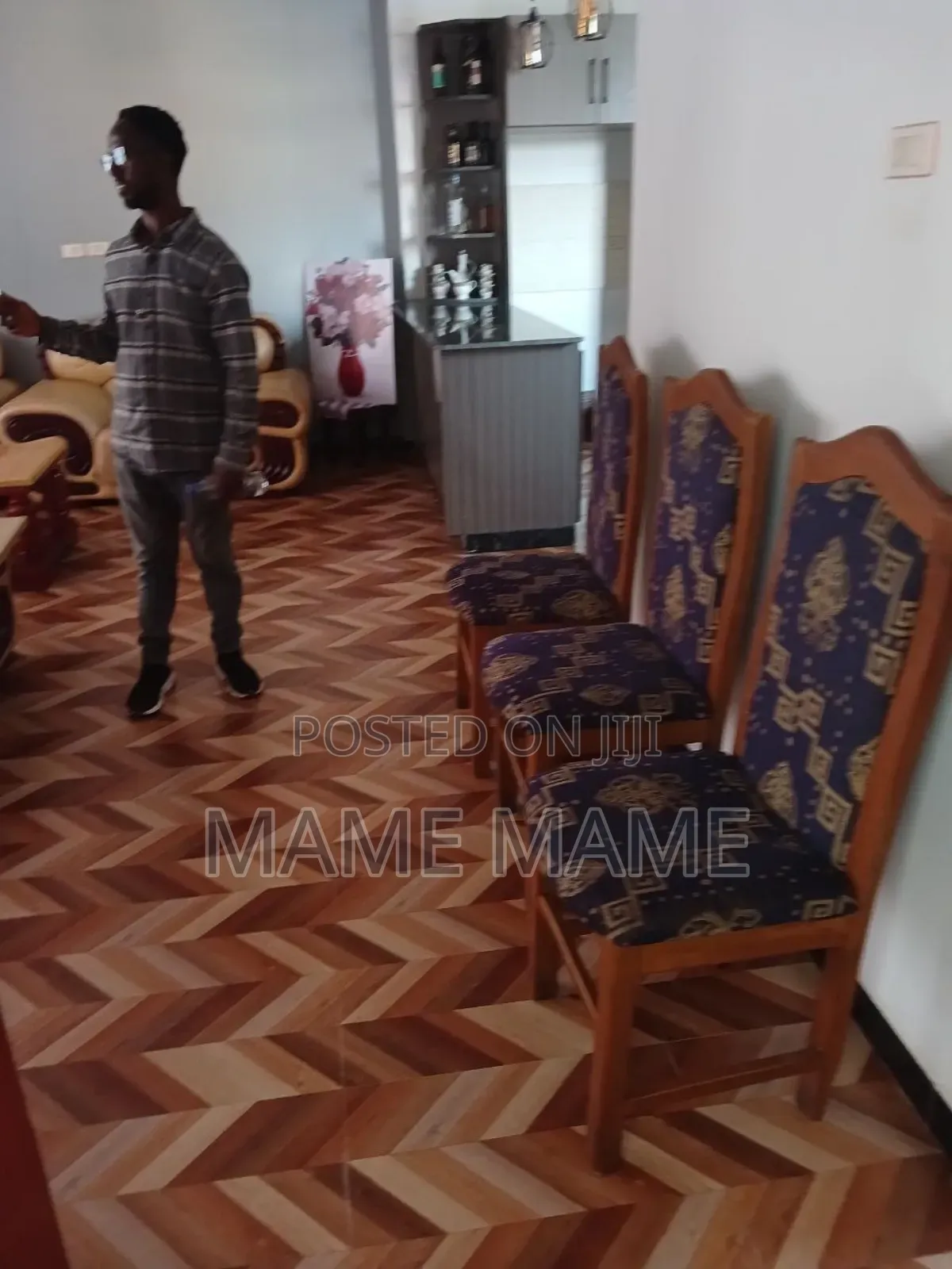 5bdrm House in Addis Abeba, Bole for sale