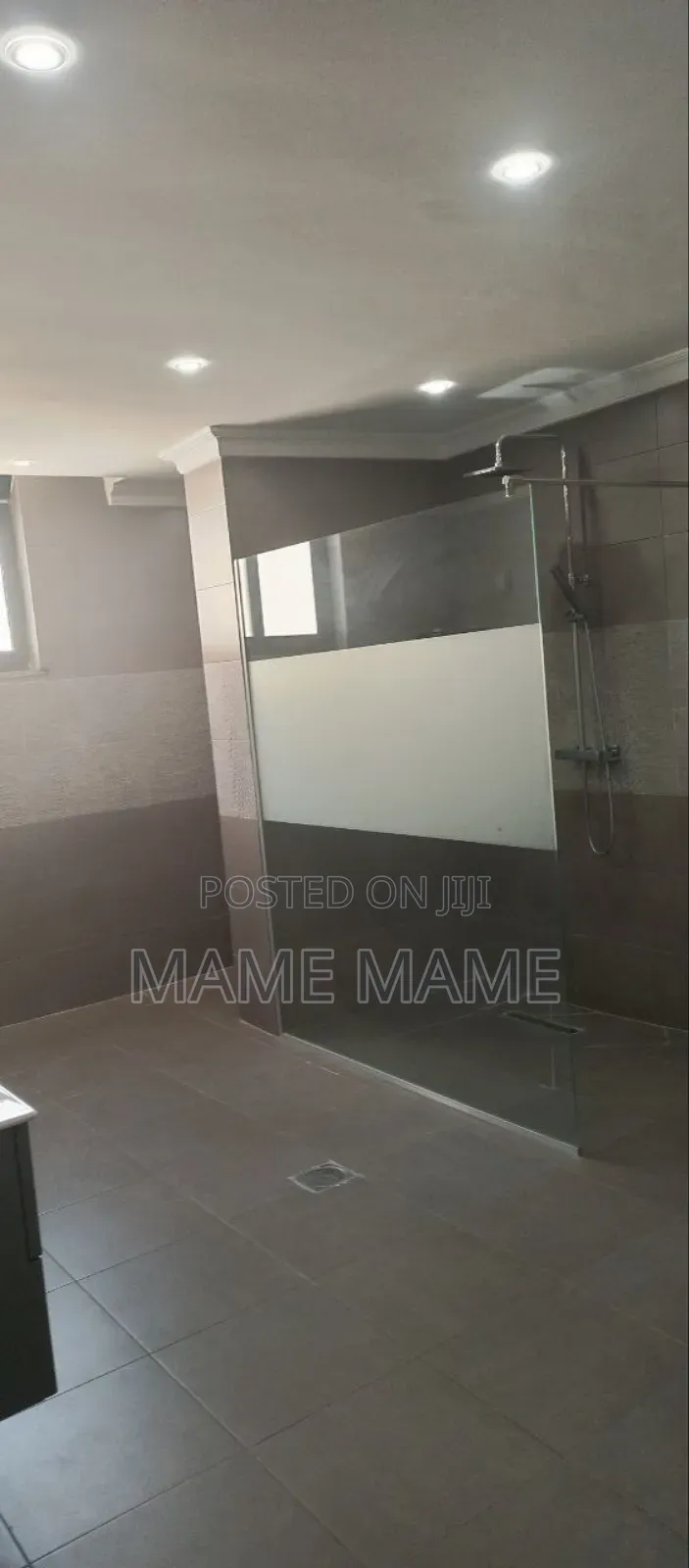 4bdrm House in Addis Abeba, Bole for sale