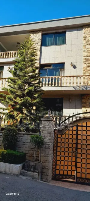 7bdrm House in Addis Abeba, Bole for sale