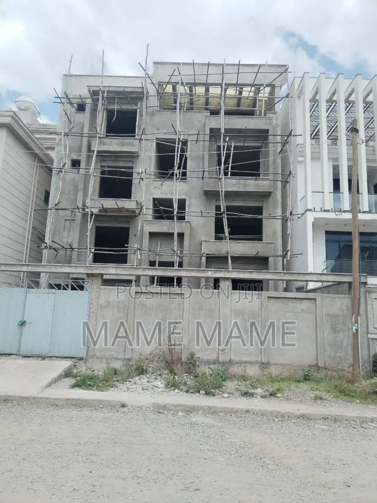 6bdrm House in Addis Abeba, Bole for sale