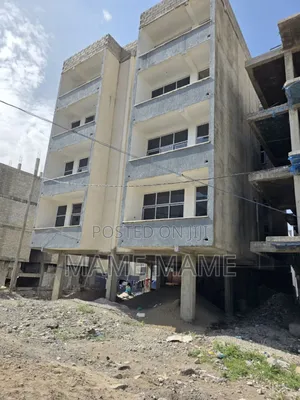 Photo - 8bdrm House in Addis Abeba, Bole for sale