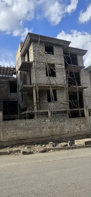 Photo - 6bdrm House in Addis Abeba, Bole for sale
