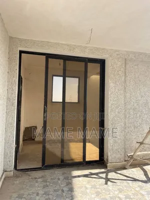 4bdrm House in Addis Abeba, Bole for sale