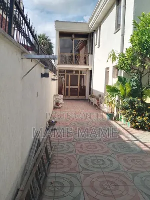 5bdrm House in Addis Abeba, Bole for rent