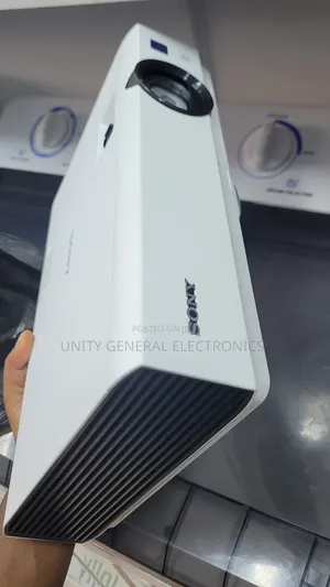 Sony Dxl102 Hd Projector