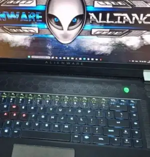 New Laptop Alienware M17x R2 16GB Intel Core I7 SSD 512GB