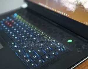 New Laptop Alienware M17x R2 16GB Intel Core I7 SSD 512GB