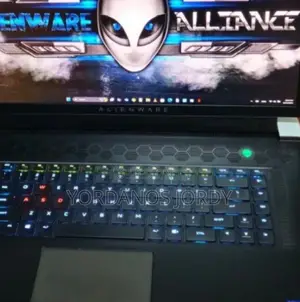 New Laptop Alienware M17x R2 16GB Intel Core I7 SSD 512GB