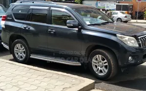 Toyota Land Cruiser Prado 2011 Black