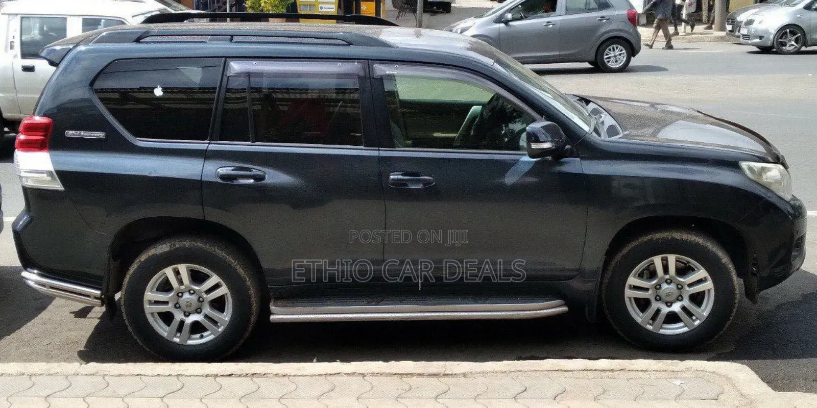 Toyota Land Cruiser Prado 2011 Black