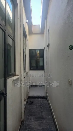 3bdrm House in Addis Abeba, Bole for sale