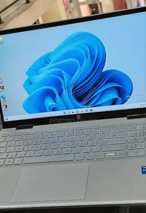 Photo - New Laptop HP Pavilion 15 16GB Intel Core I5 SSD 512GB