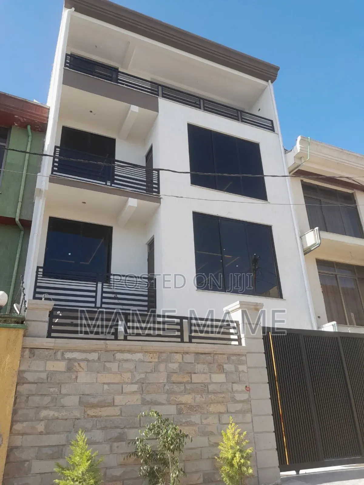 7bdrm House in Addis Abeba, Bole for sale