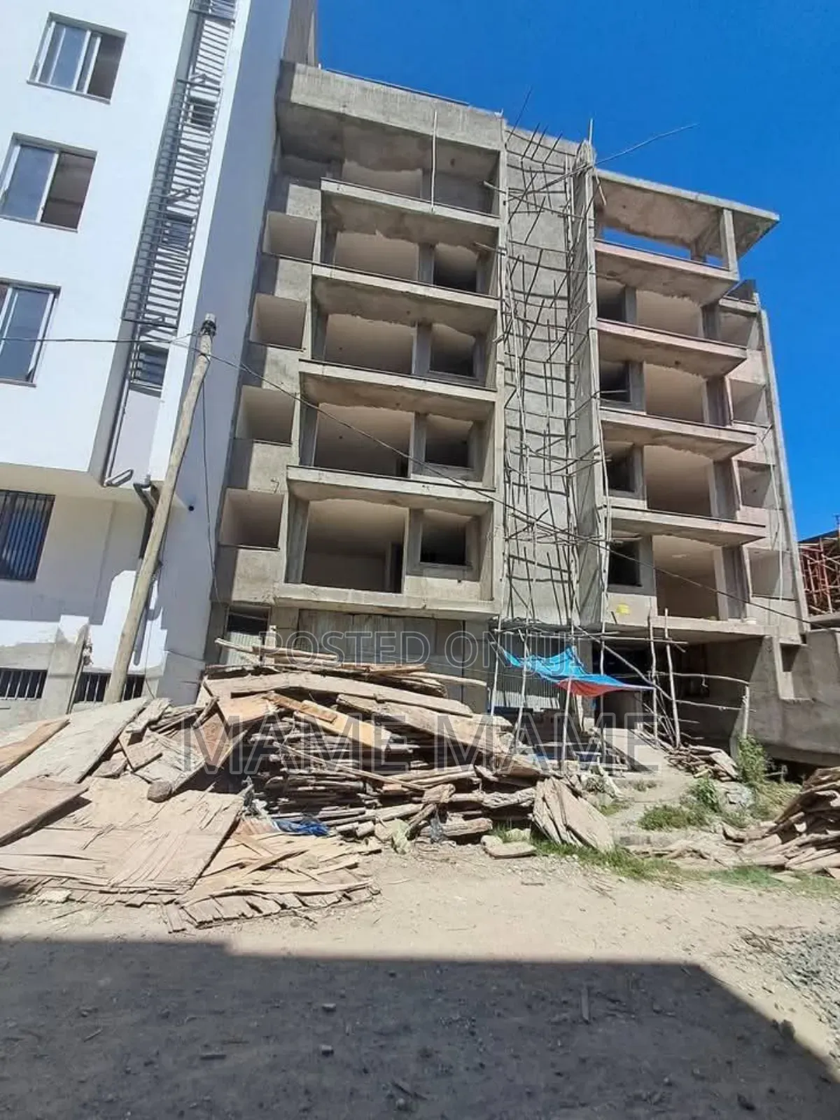 10bdrm Apartment in Addis Abeba, Bole for sale