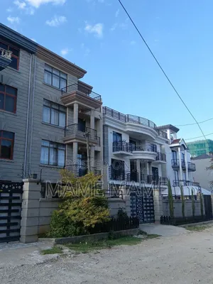 9bdrm House in Addis Abeba, Bole for sale