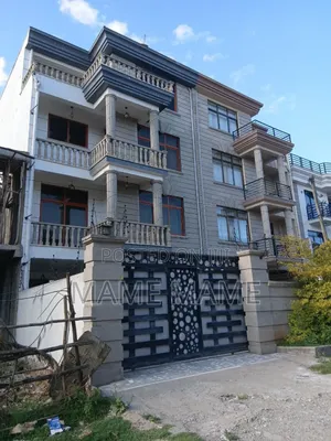 9bdrm House in Addis Abeba, Bole for sale