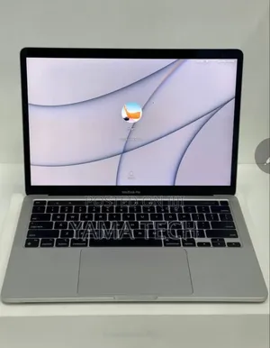 New Laptop Apple MacBook Pro M1 8GB Apple M1 SSD 256GB