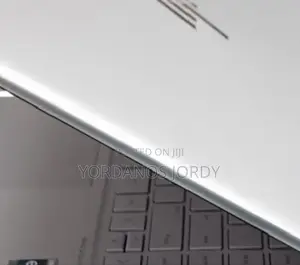 New Laptop HP Envy X360 8GB Intel Core I5 SSD 512GB