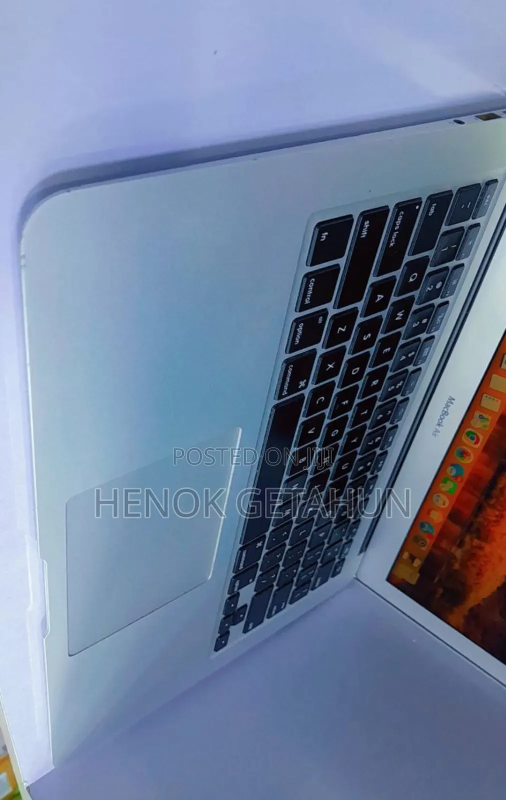 New Laptop Apple MacBook Air 2013 4GB Intel Core I5 SSD 1T