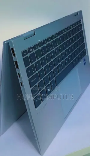 New Laptop HP EliteBook 840 G10 32GB Intel Core I7 SSD 1T