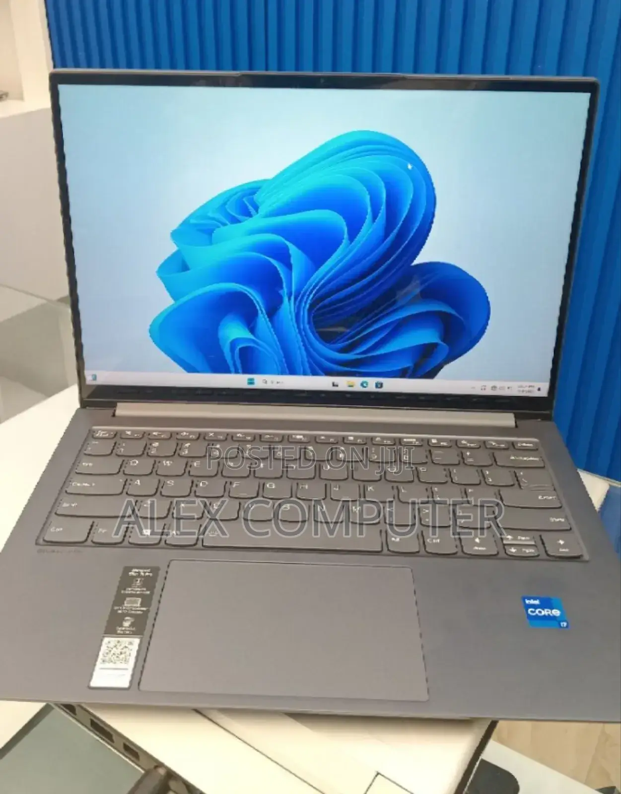 New Laptop Lenovo 16GB Intel Core I7 SSD 512GB