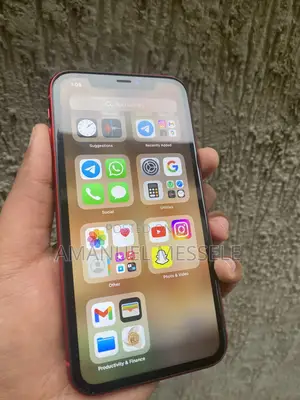 Apple iPhone 11 64 GB Red