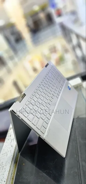 New Laptop HP Envy X360 16GB Intel Core i7 SSD 1T