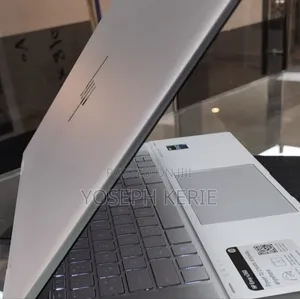 New Laptop HP Envy X360 8GB Intel Core I5 SSD 512GB