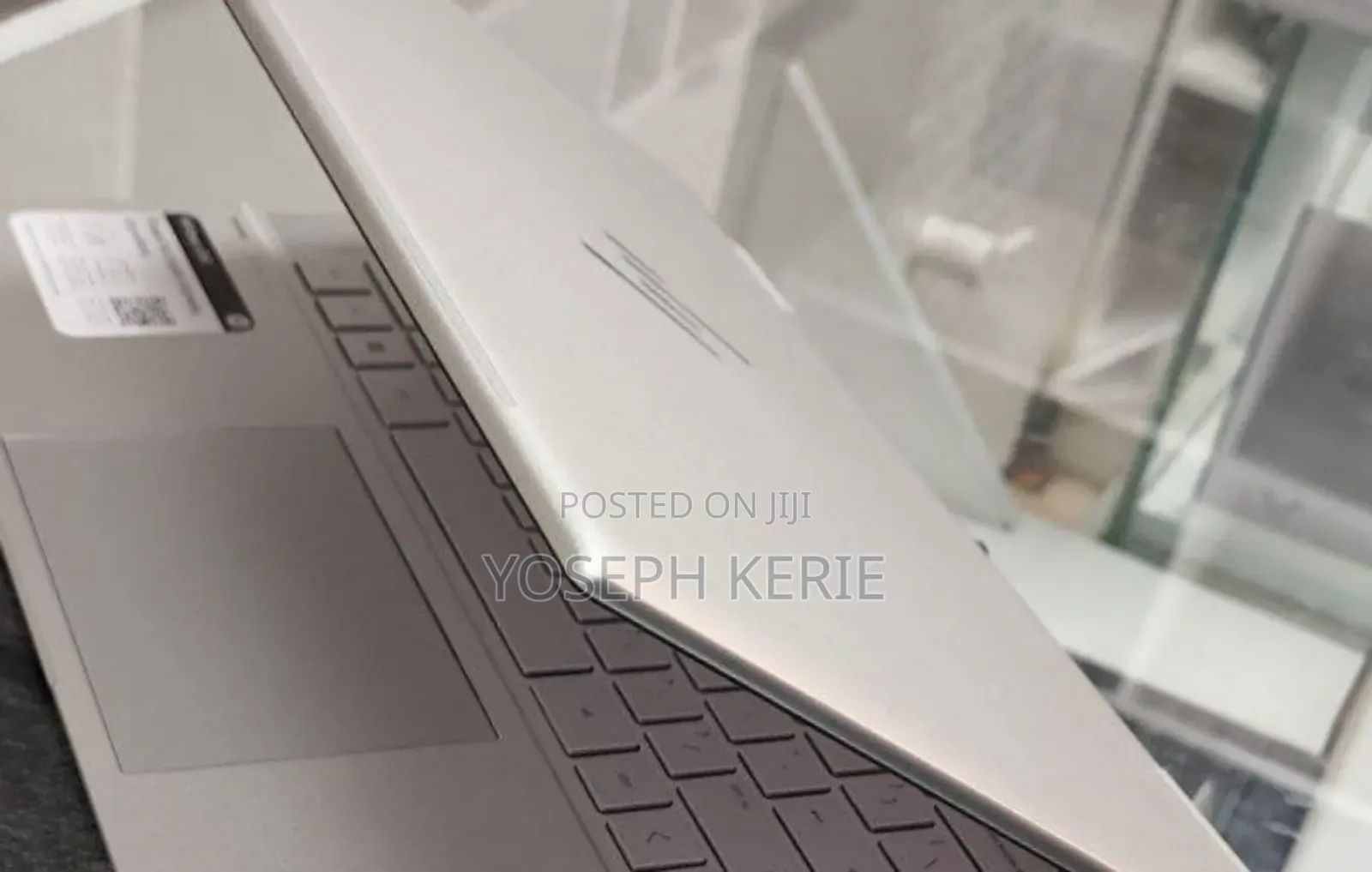 New Laptop HP Envy X360 8GB Intel Core I5 SSD 512GB