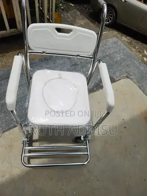 Photo - Commode Wheelchair管理poty Wheelchair嶼昇toilet Wheelchair New