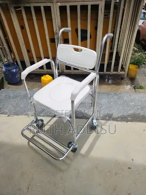 Wheelchair Toilet威廿four in One Wheelchair軍隊commode Whelchair