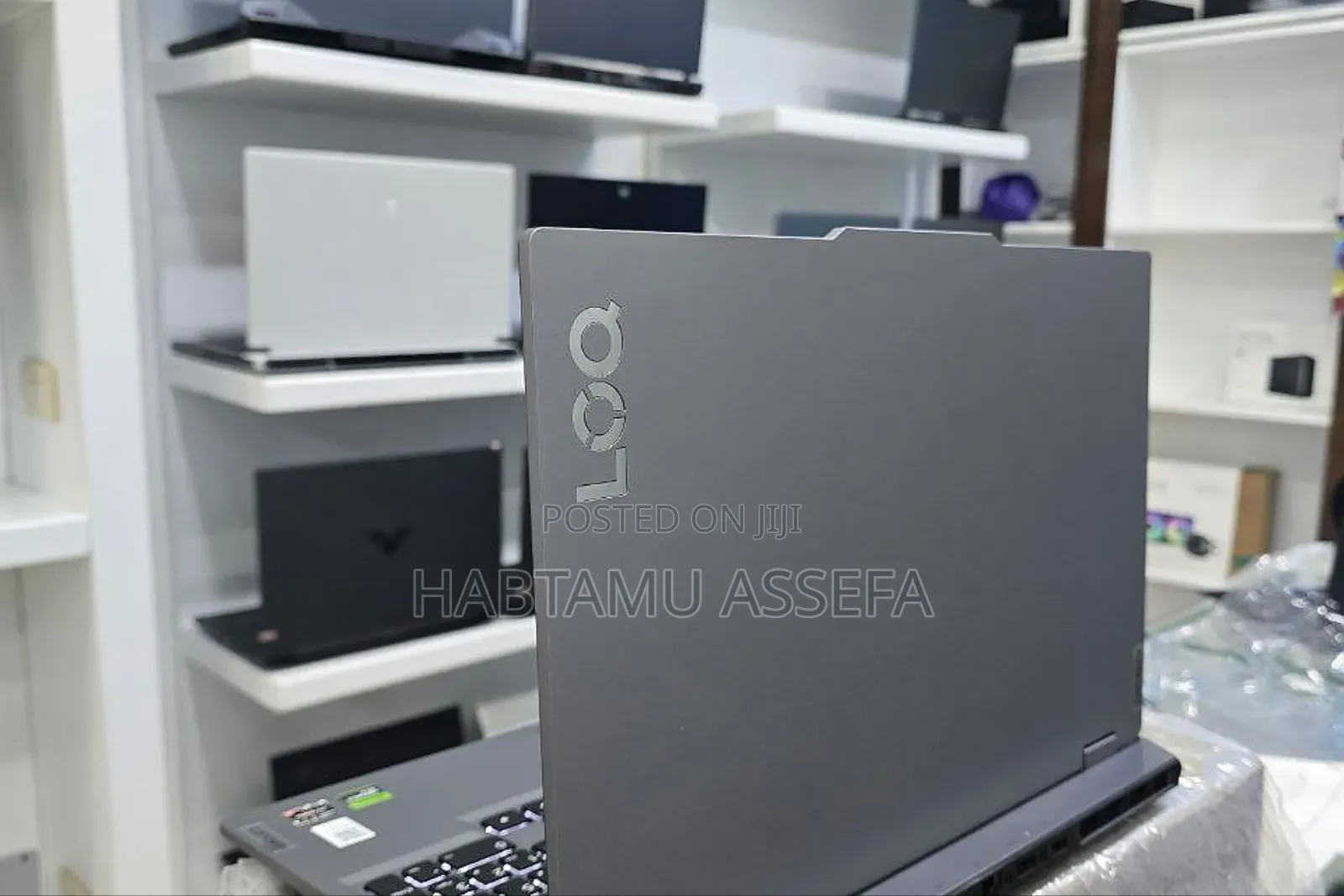 New Laptop Lenovo LOQ 15ARP9 24GB AMD Ryzen 5 SSD 512GB